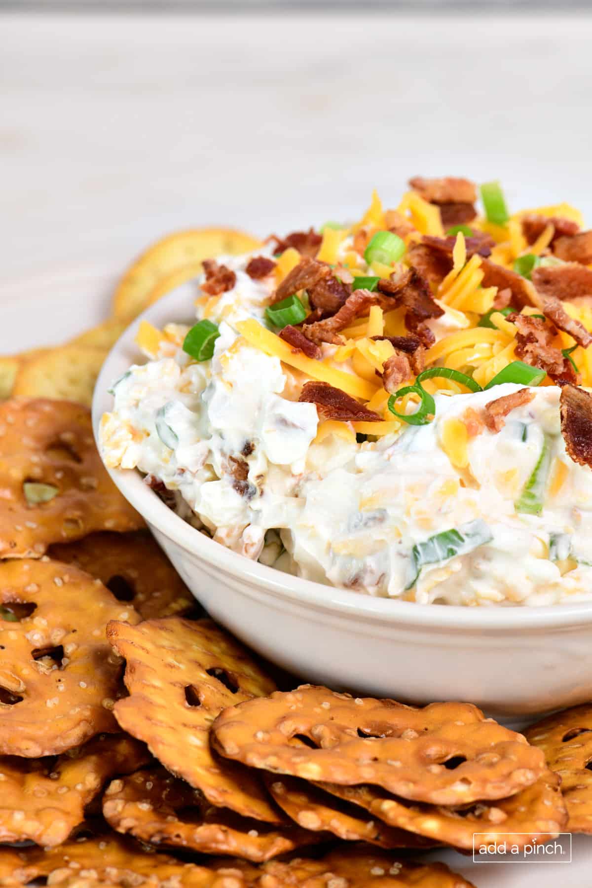 Easy Make-Ahead Bacon Cheddar Dip: Party Perfection in Minutes